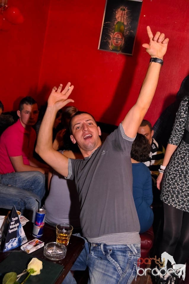 Happy Valentine's Day! în Downtown, 