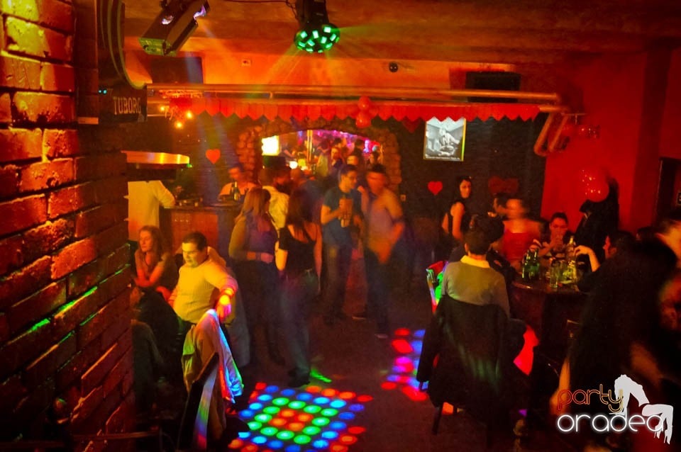 Happy Valentine's Day! în Downtown, 