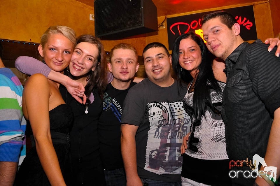 Happy Valentine's Day! în Downtown, 