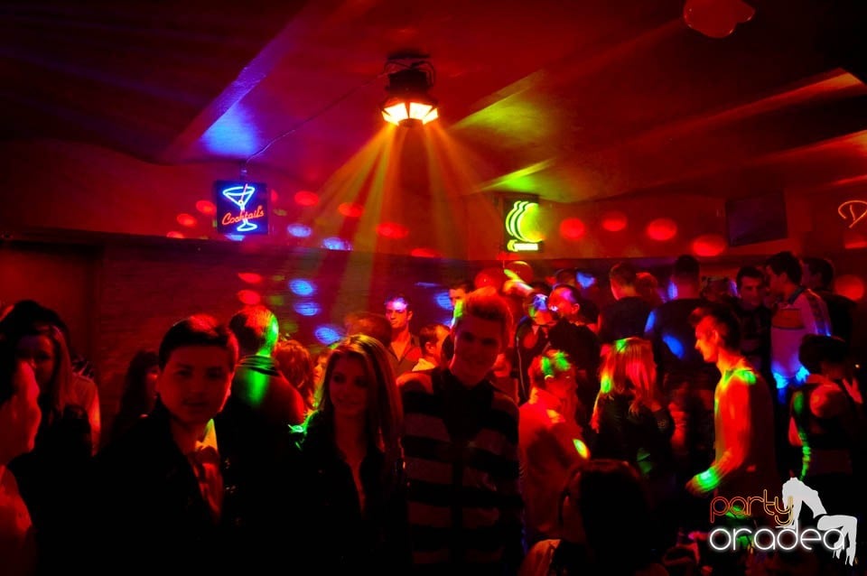 Happy Valentine's Day! în Downtown, 