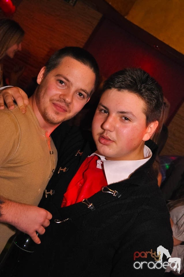 Happy Valentine's Day! în Downtown, 