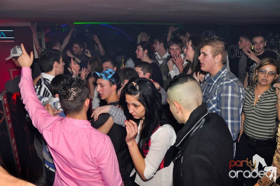Heaven Sent Party în Club Atti's, 