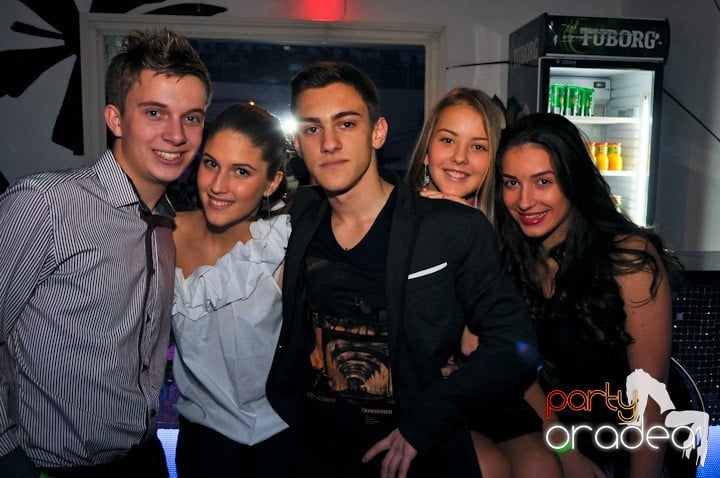 High School Battle - Gojduvs. Eminescu,