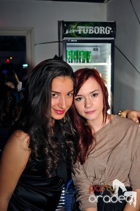 High School Battle - Gojduvs. Eminescu,