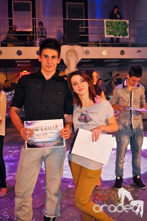High School Battle - Gojduvs. Eminescu, 