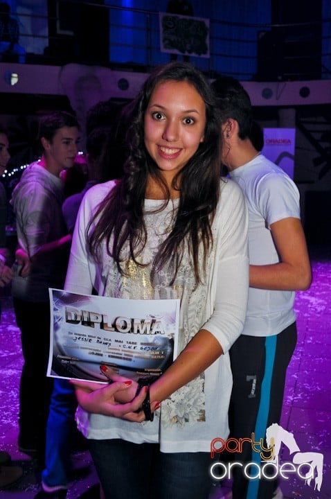 High School Battle - Gojduvs. Eminescu,