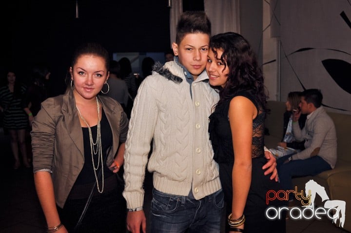 High School Battle - Gojduvs. Eminescu,