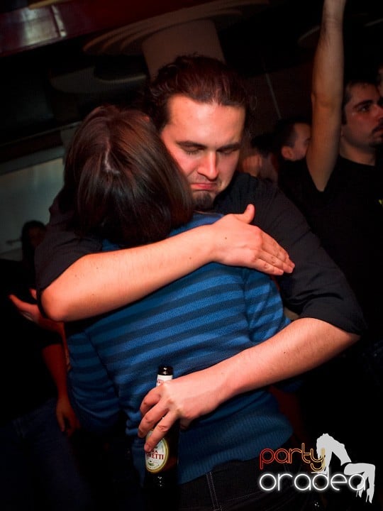 Hiturile anilor 2000 în Chanson Cafe, 