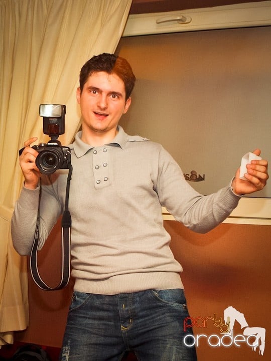 Hiturile anilor 2000 în Chanson Cafe, 