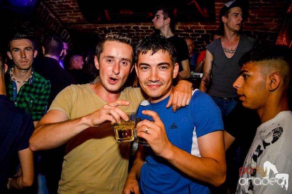 Holsten 22-23 PM Free For All, 