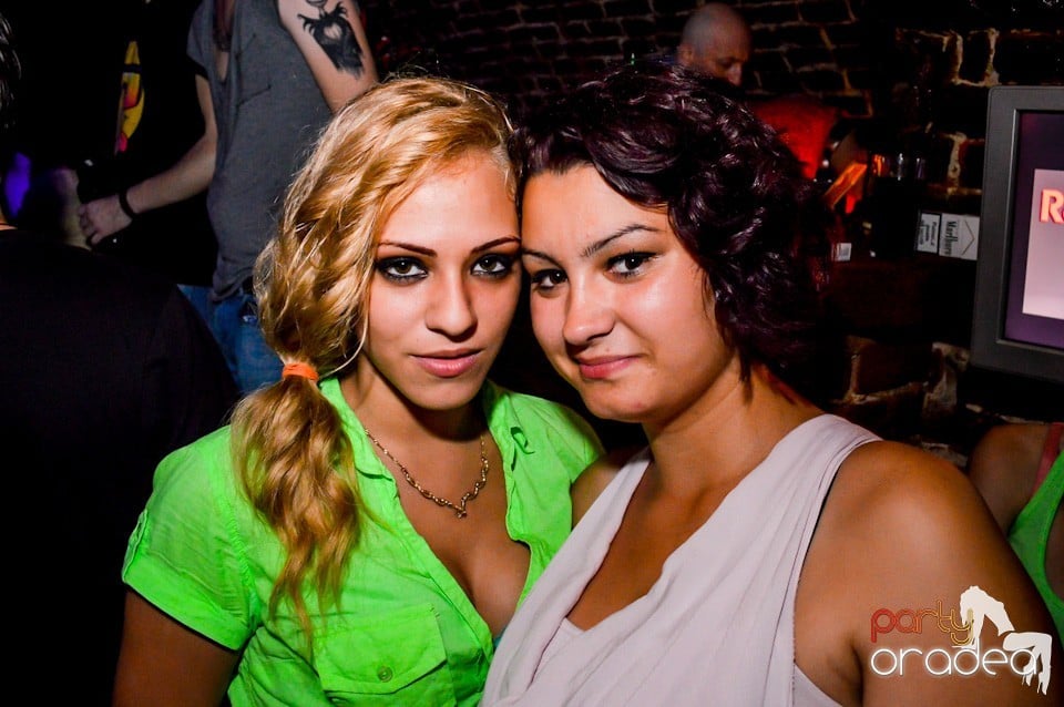 Holsten 22-23 PM Free For All, 