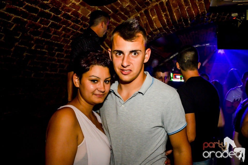 Holsten 22-23 PM Free For All, 