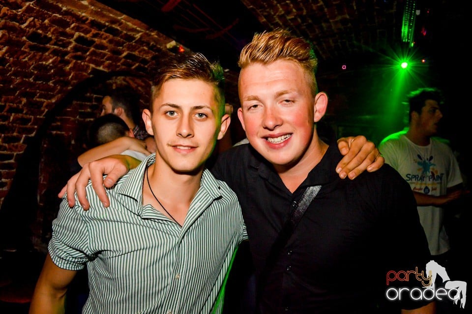 Holsten 22-23 PM Free For All, 