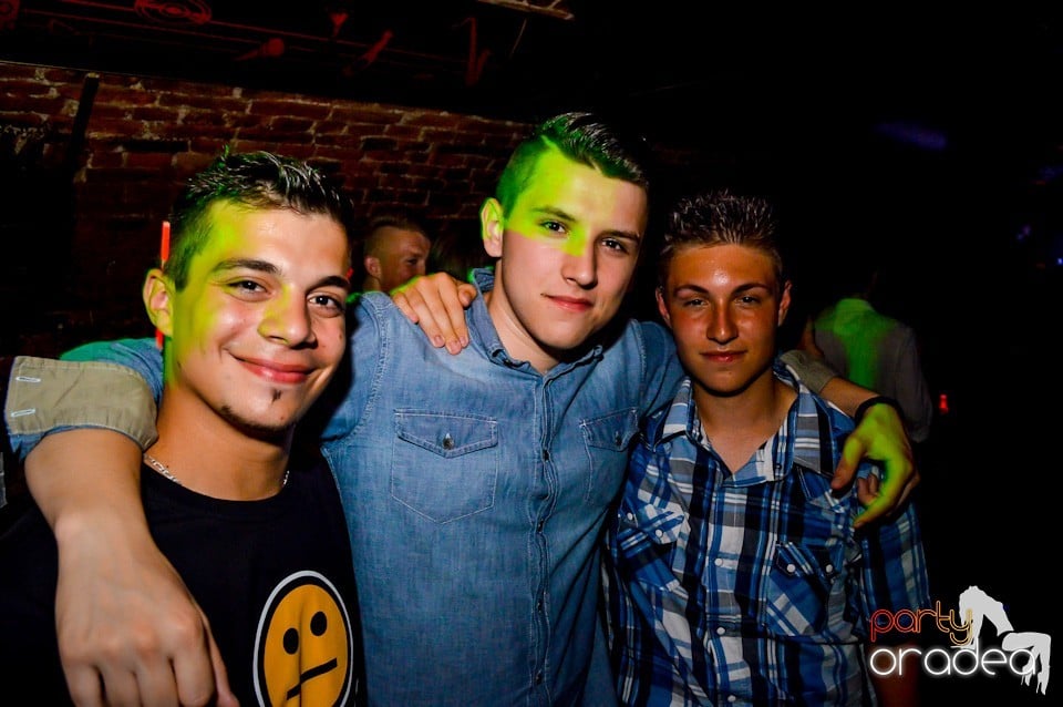 Holsten 22-23 PM Free For All, 