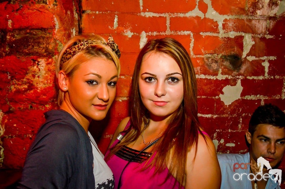 Holsten 22-23 PM Free For All, 