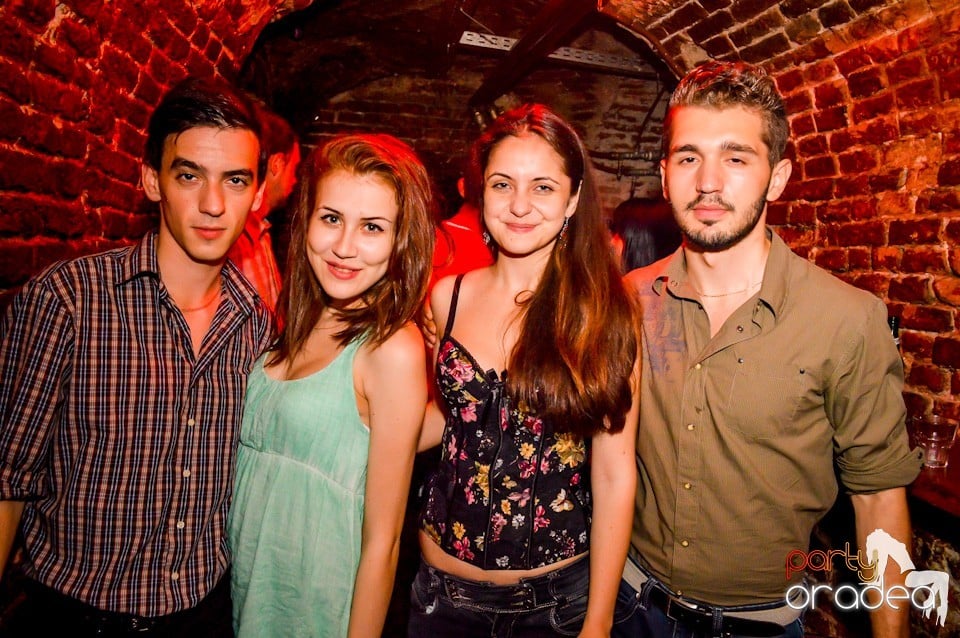 Holsten 22-23 PM Free For All, 