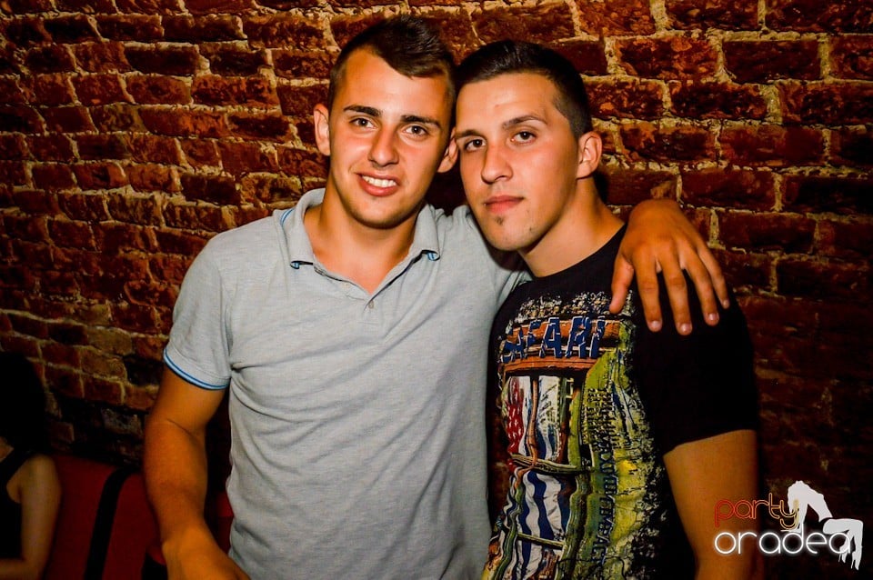 Holsten 22-23 PM Free For All, 