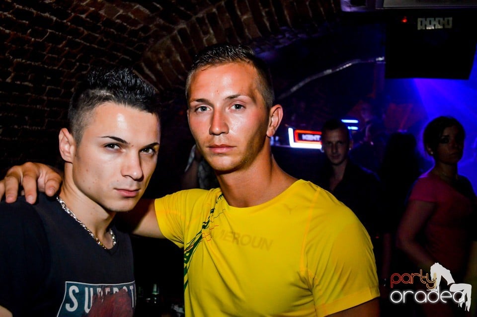 Holsten 22-23 PM Free For All, 