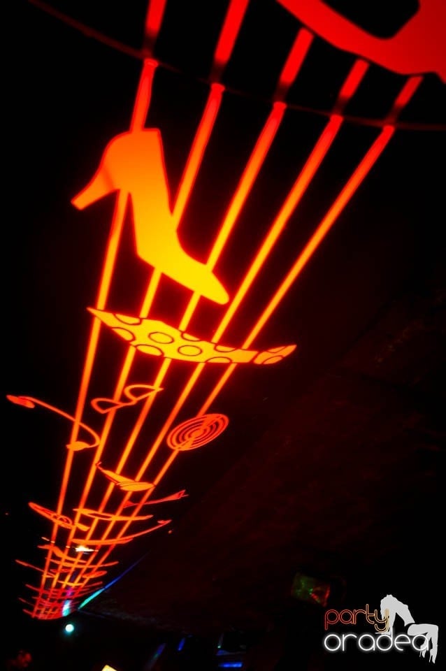 Holsten Party în Club Escape, 