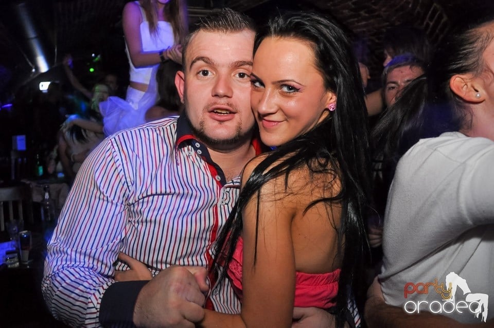 Holsten Party în Club Escape, 