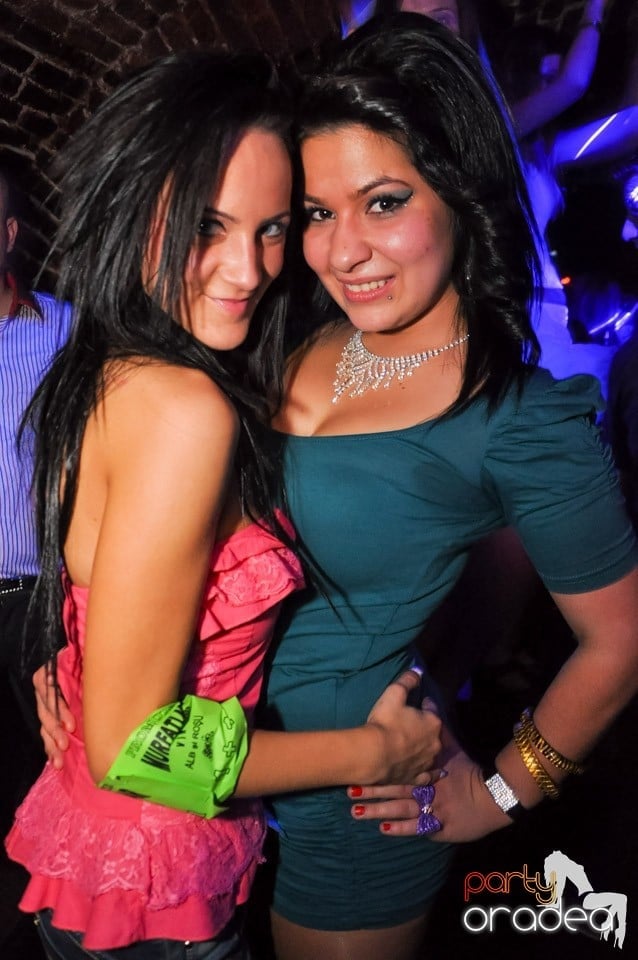 Holsten Party în Club Escape, 