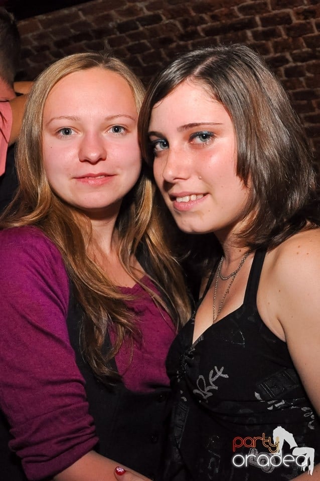 Holsten Party în Club Escape, 