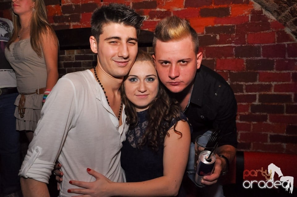 Holsten Party în Club Escape, 