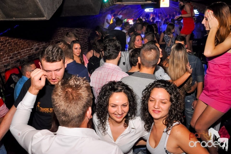 Holsten Party în Club Escape, 