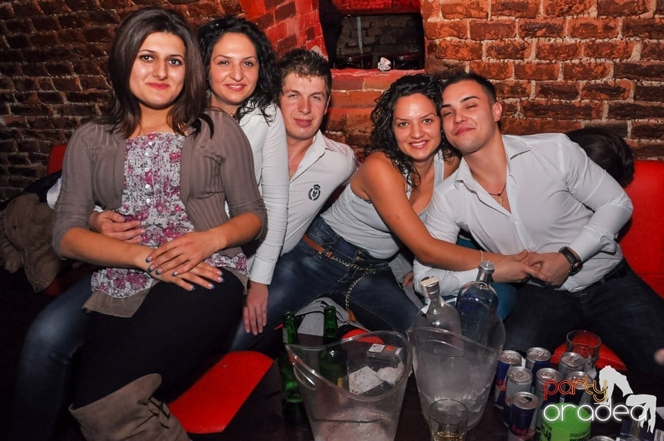 Holsten Party în Club Escape, 