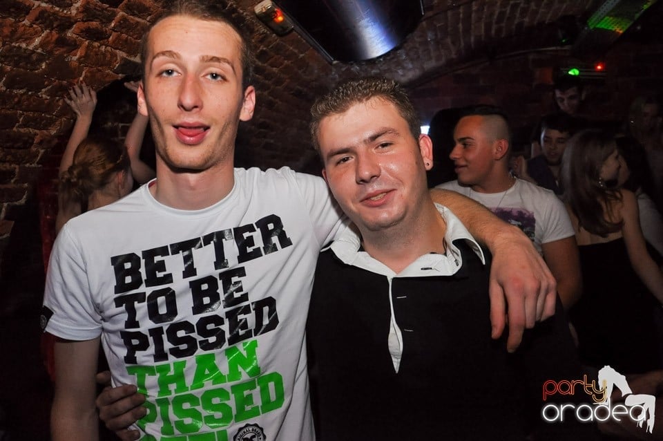 Holsten Party în Club Escape, 