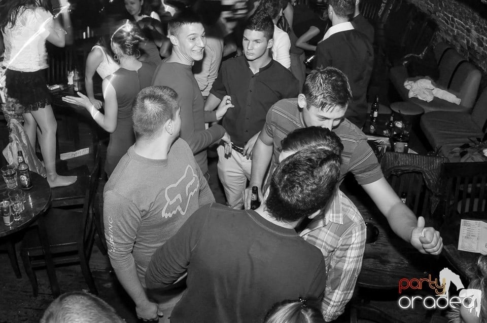 Holsten Party în Club Escape, 