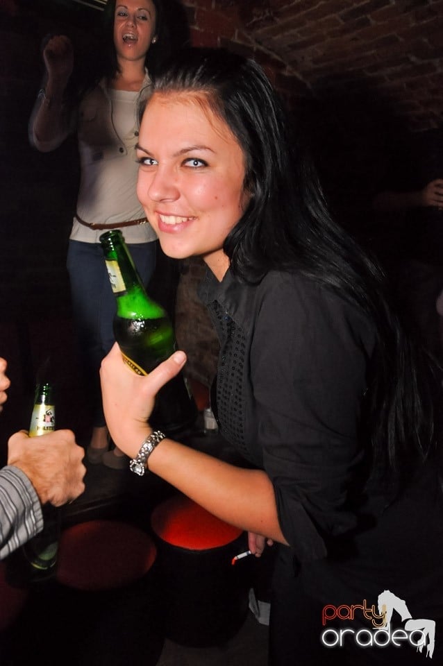 Holsten Party în Club Escape, 