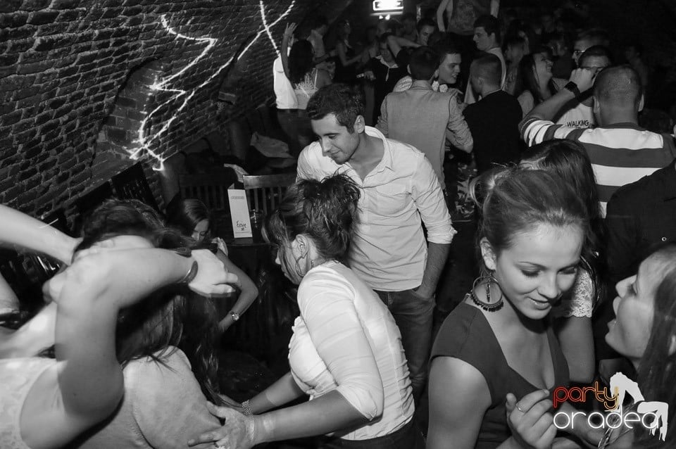 Holsten Party în Club Escape, 