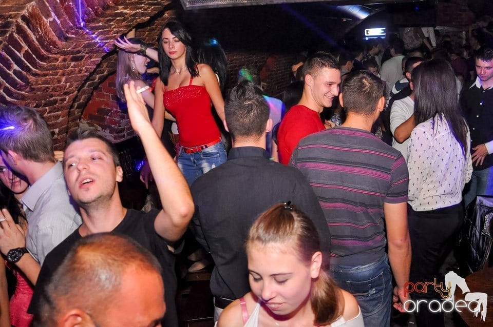 Holsten Party în Club Escape, 