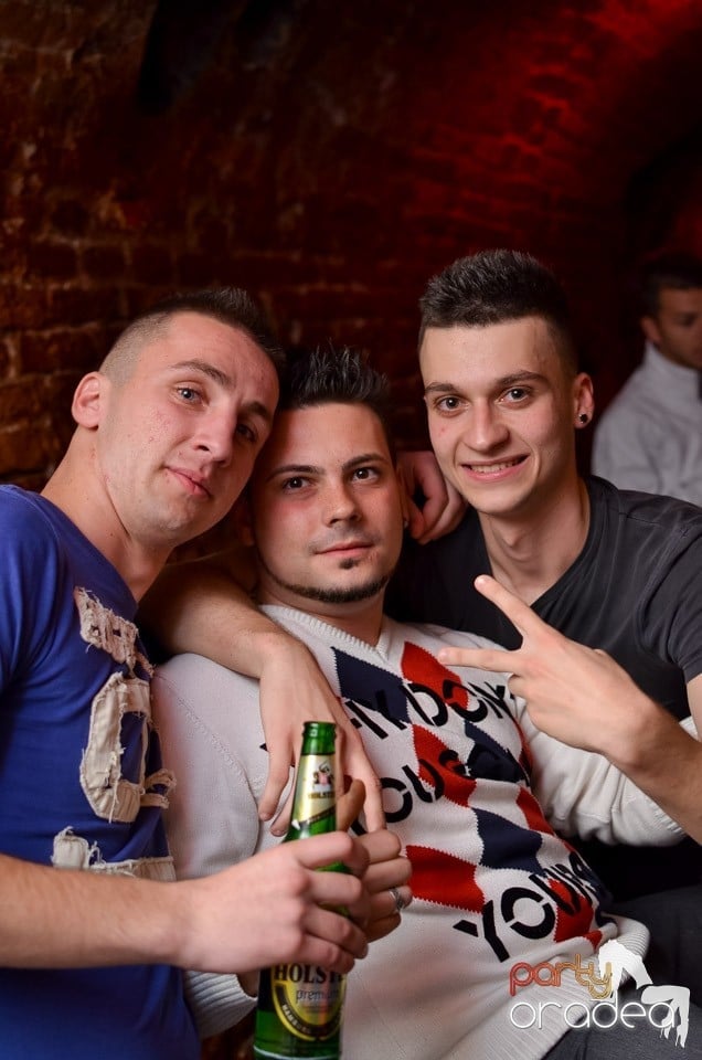 Holsten Party în Club Escape, 