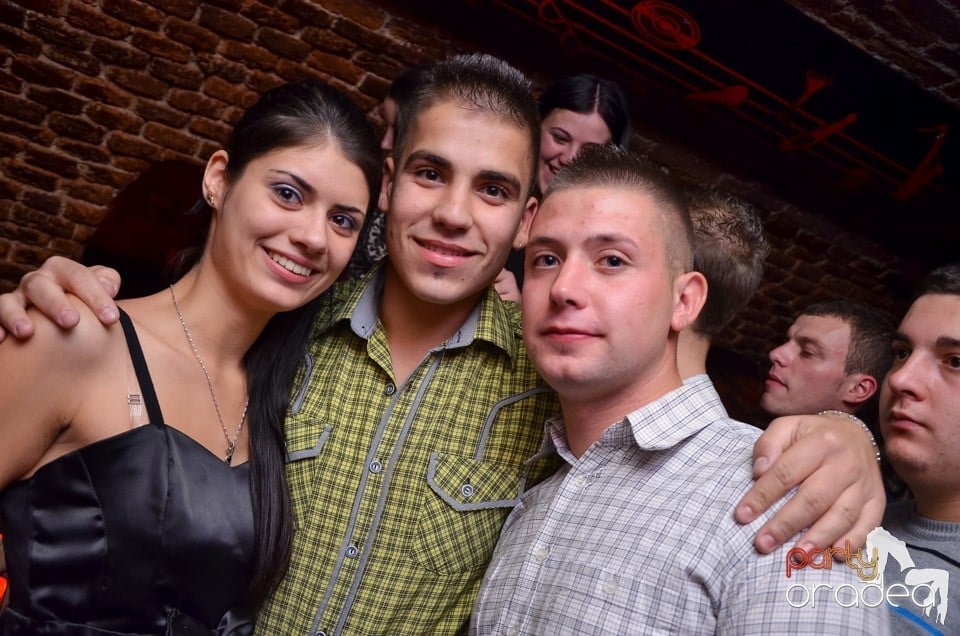 Holsten Party în Club Escape, 