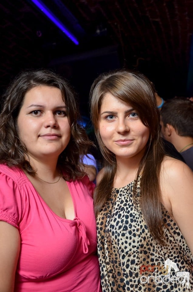 Holsten Party în Club Escape, 