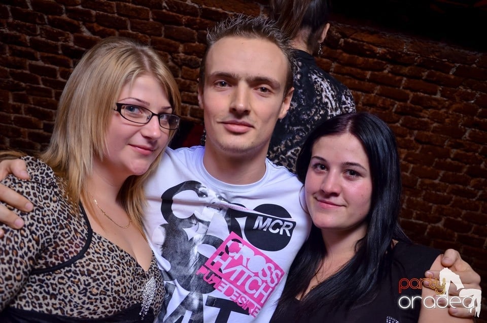 Holsten Party în Club Escape, 