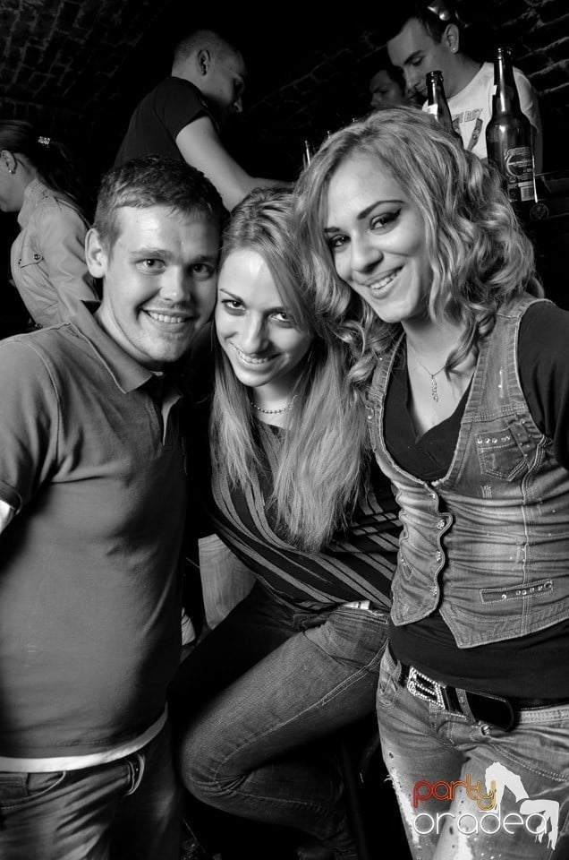 Holsten Party în Club Escape, 