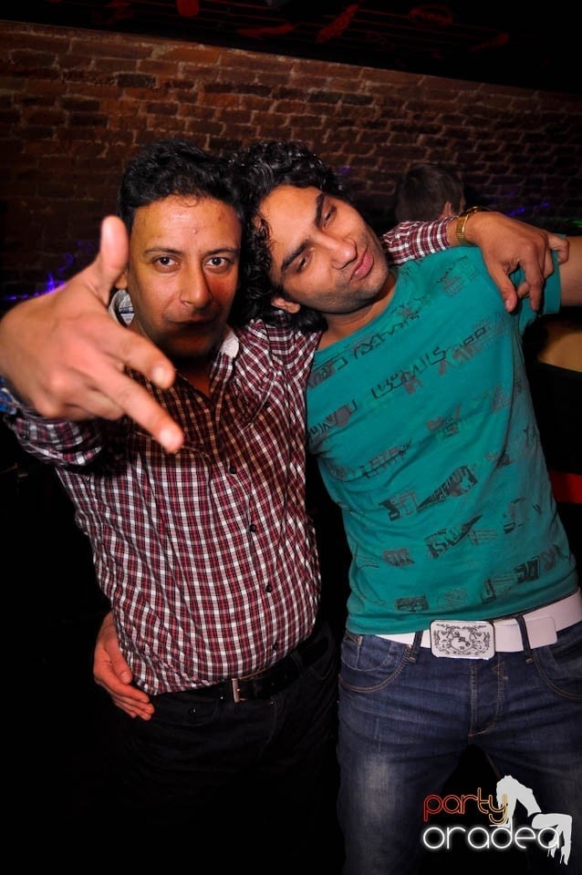 Holsten Party în Club Escape, 