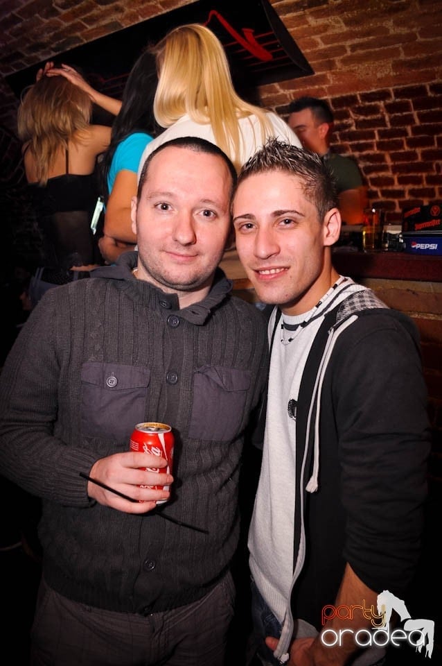 Holsten Party în Club Escape, 