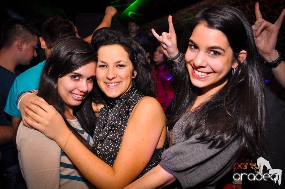 Holsten Party în Club Escape, 