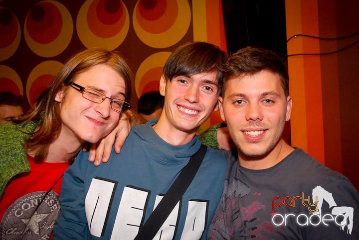 Horă, joc şi voie bună @ Juice cu TudOtto, Juice