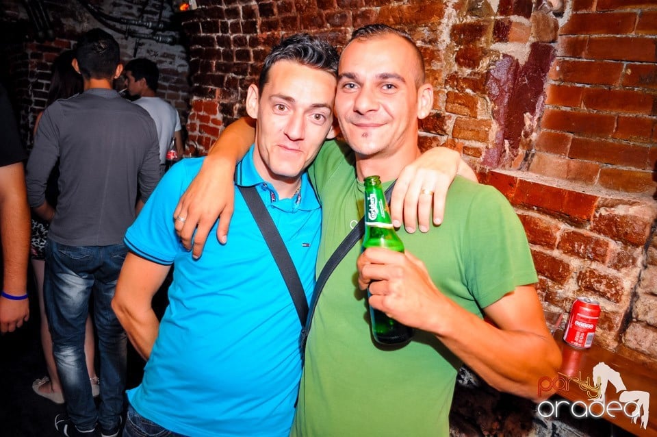 House party with Caveman, 