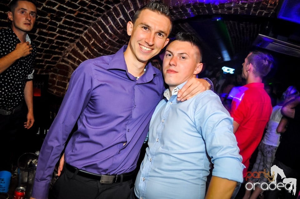 House party with Caveman, 