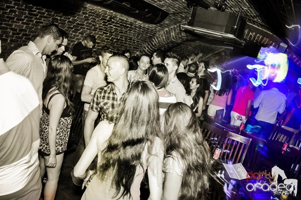 House party with Caveman, 