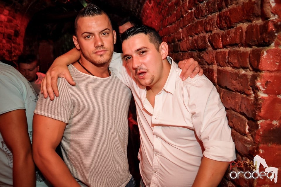 House party with Caveman, 