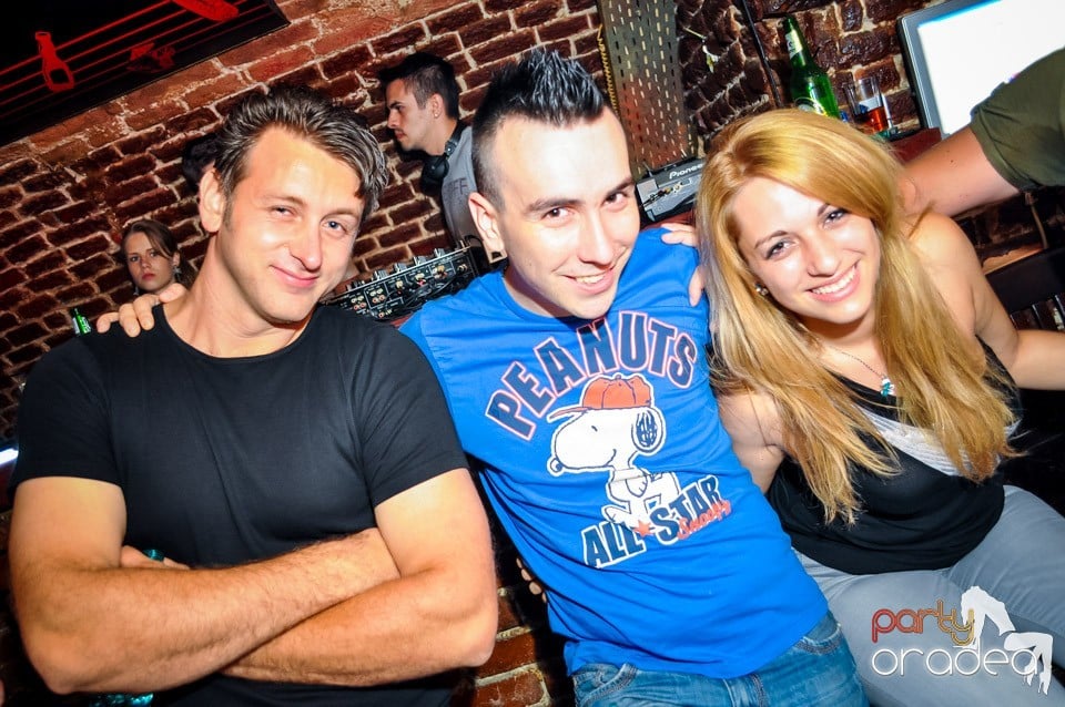 House party with Caveman, 