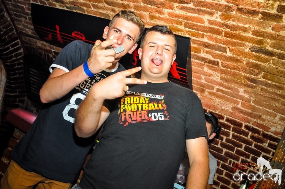 House party with Caveman, 