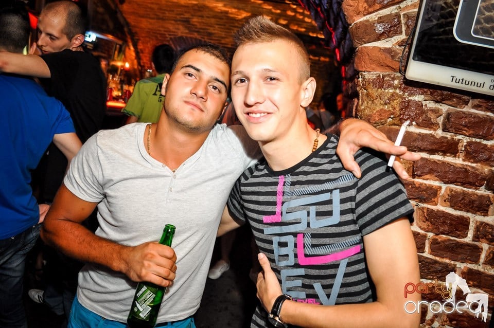 House party with Caveman, 